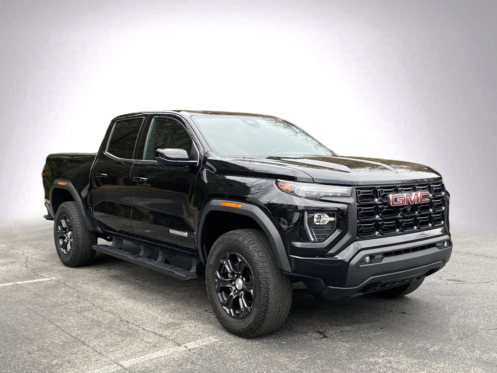 Used 2023 GMC Canyon Elevation w/ Elevation Premium Package video 2