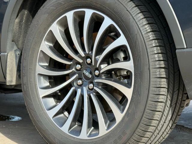 Used 2022 Lincoln Aviator Reserve w/ Equipment Group 201A AWD/4WD image 14