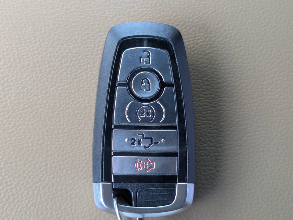 Used 2022 Ford F150 Lariat w/ Equipment Group 502A High AWD/4WD image 29