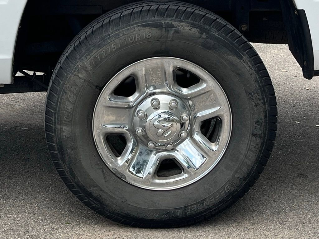 Used 2017 RAM 2500 Tradesman w/ Chrome Appearance Group AWD/4WD image 28