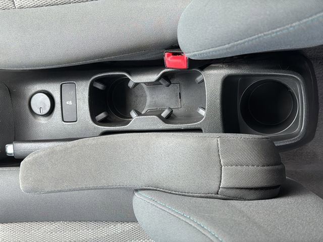 Used 2015 Chevrolet Sonic LT w/ Fun and Sun Package image 28