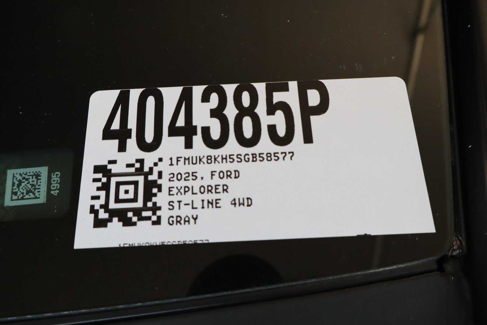 Used 2025 Ford Explorer ST-Line AWD/4WD image 40