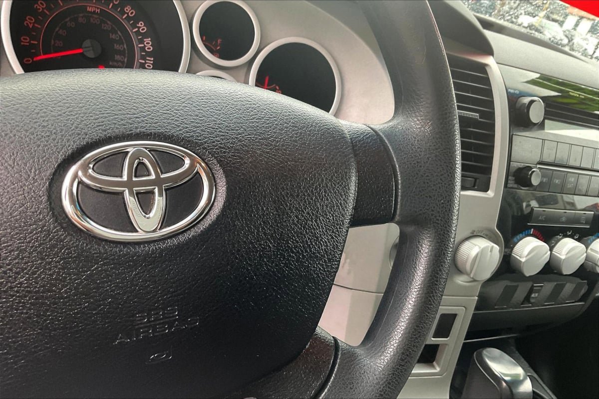 Used 2007 Toyota Tundra SR5 AWD/4WD image 13
