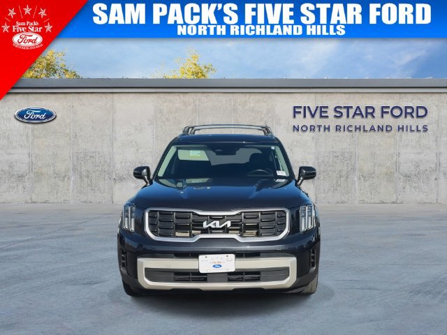 Used 2025 Kia Telluride S AWD/4WD image 3