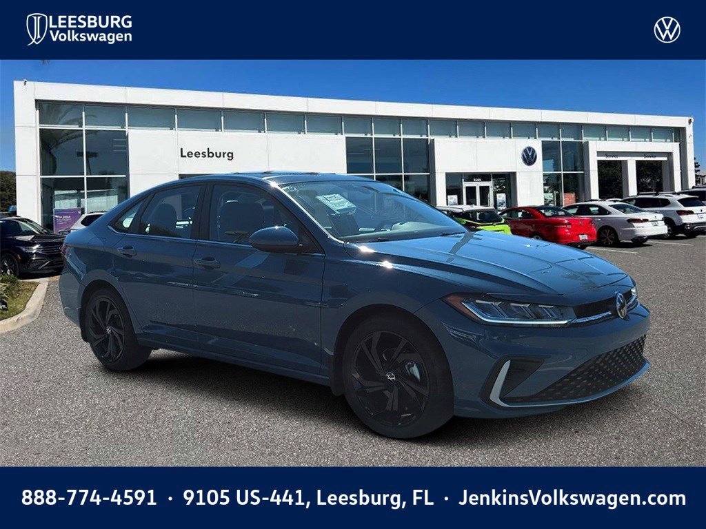 New 2026 Volkswagen Jetta SE image 1