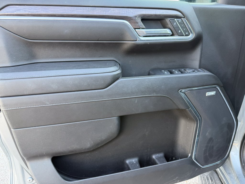 Used 2024 Chevrolet Silverado 1500 LTZ AWD/4WD image 8