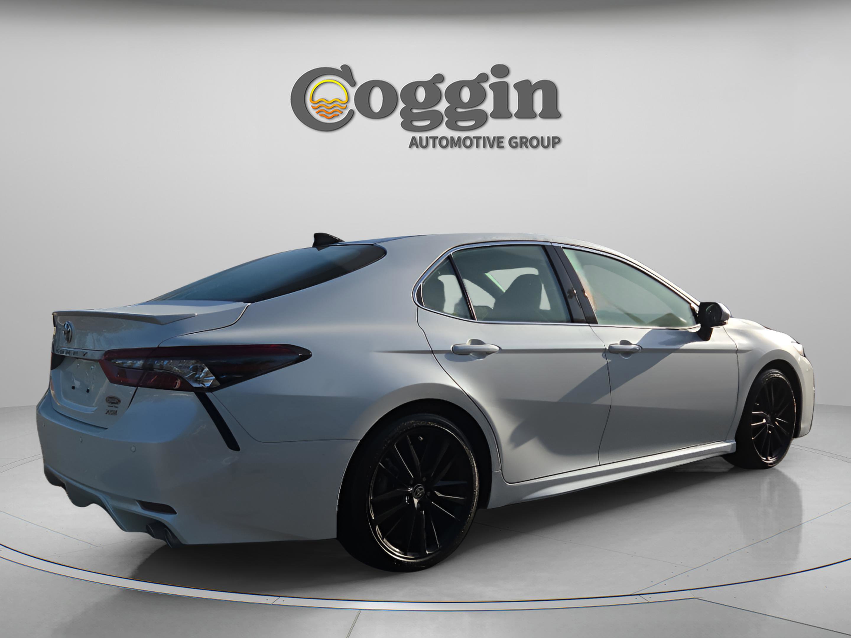 Used 2023 Toyota Camry XSE w/ Driver Assist Package image 5