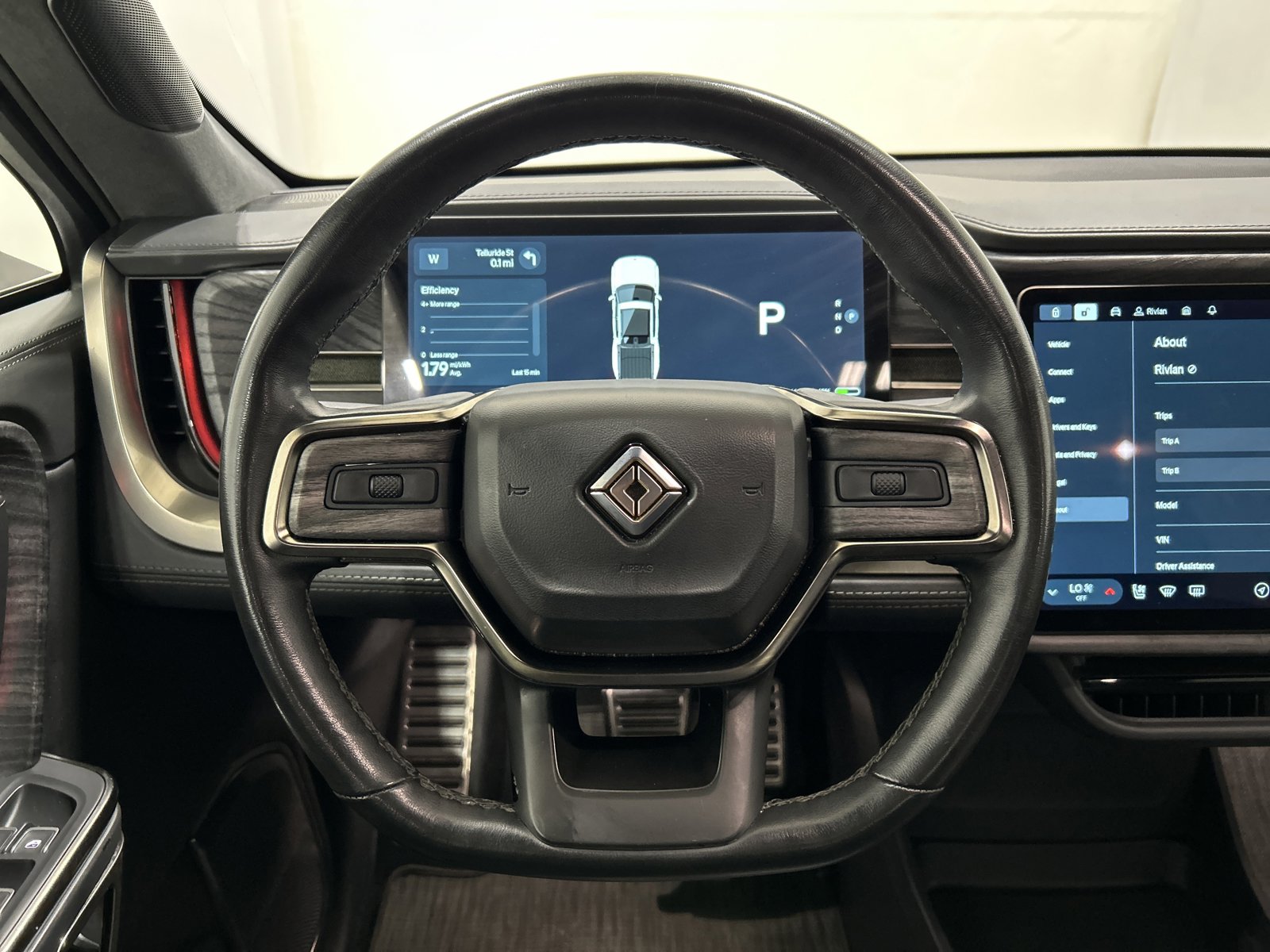 Used 2022 Rivian R1T Adventure image 26