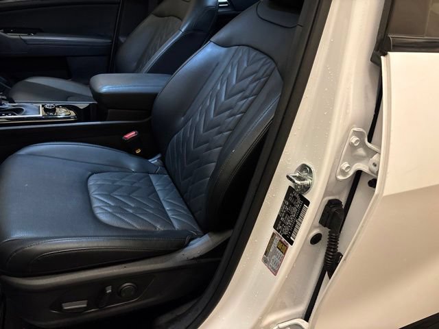 Certified 2025 Kia Sportage X-Line w/ Premium Package AWD/4WD image 10