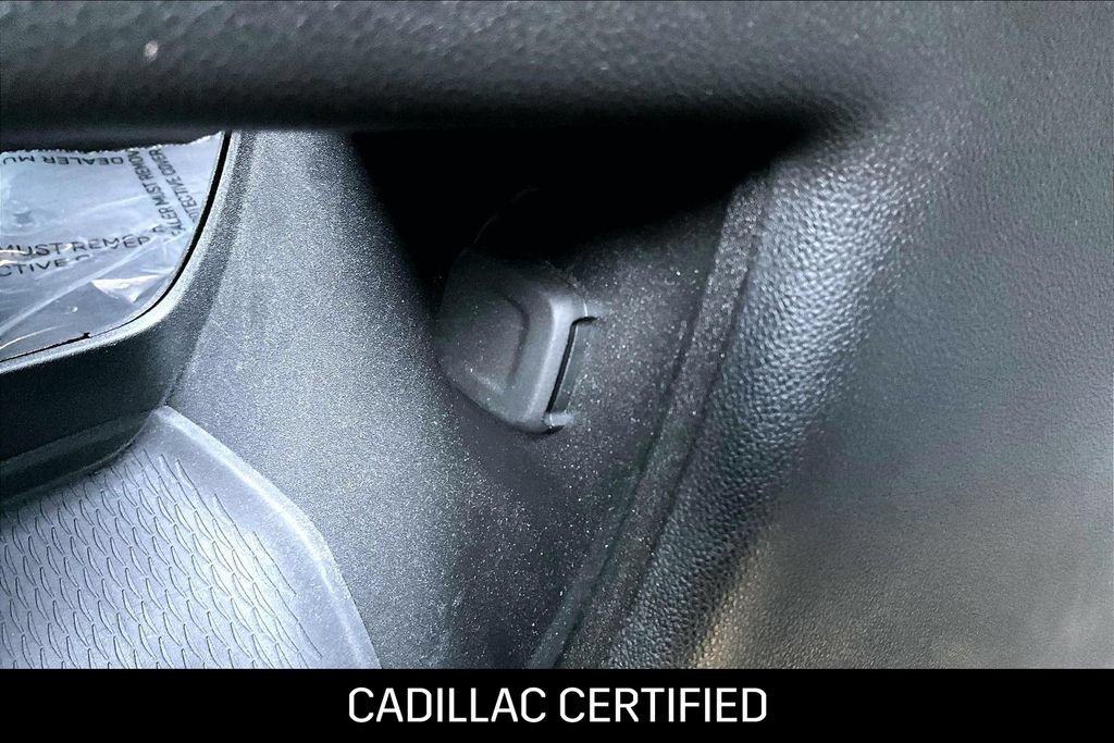 Used 2023 Cadillac XT5 Luxury w/ LPO, Floor Liner Package AWD/4WD image 34