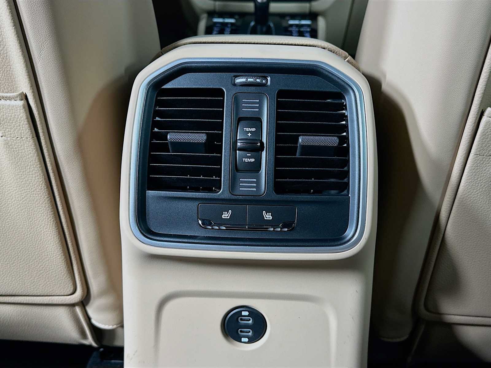 New 2026 Porsche Macan AWD/4WD image 26