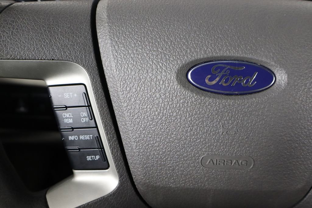 Used 2012 Ford Fusion SE image 8