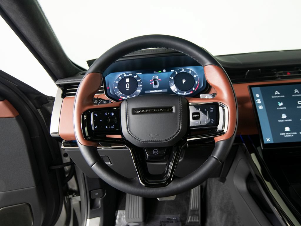 Used 2024 Land Rover Range Rover Sport AWD/4WD image 17