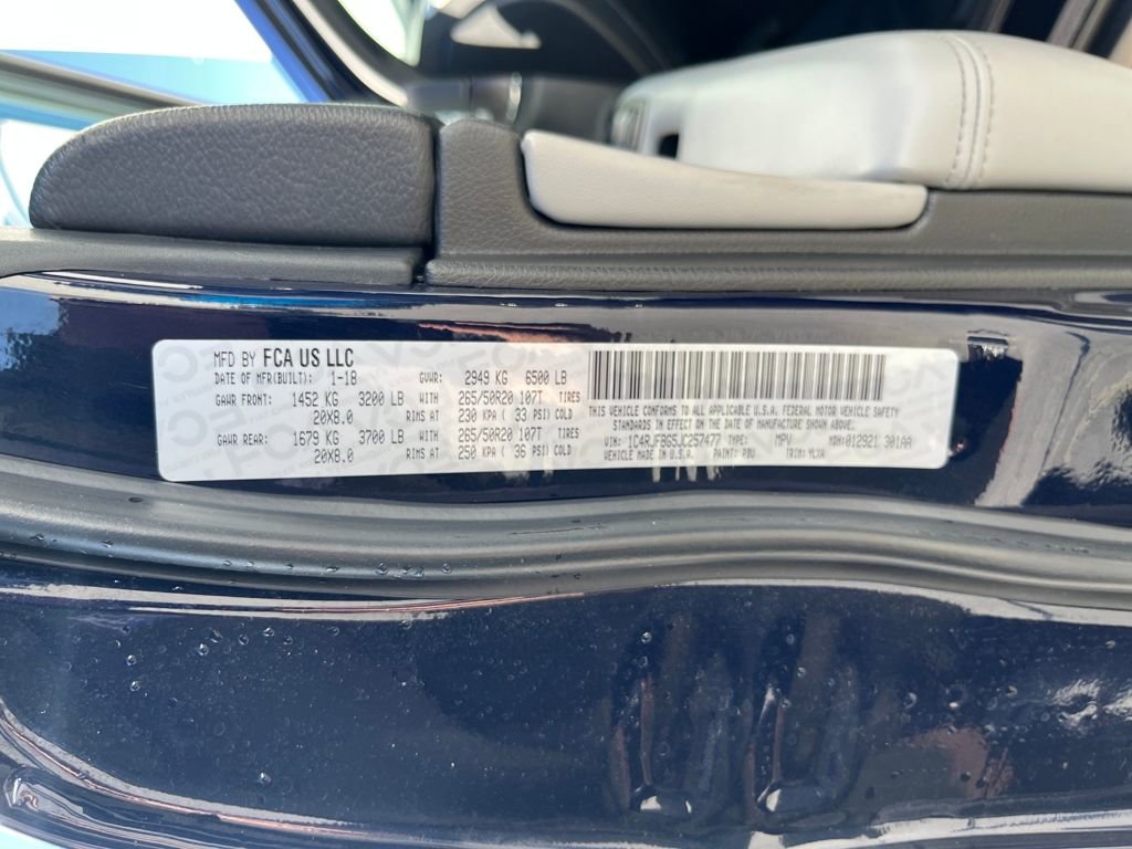 Used 2018 Jeep Grand Cherokee Limited image 29