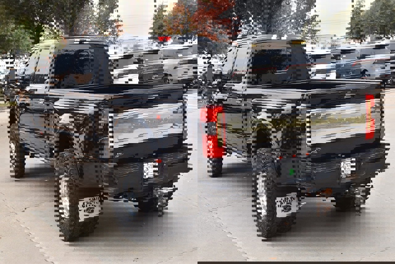 Used 2024 Ford F350 Limited image 10