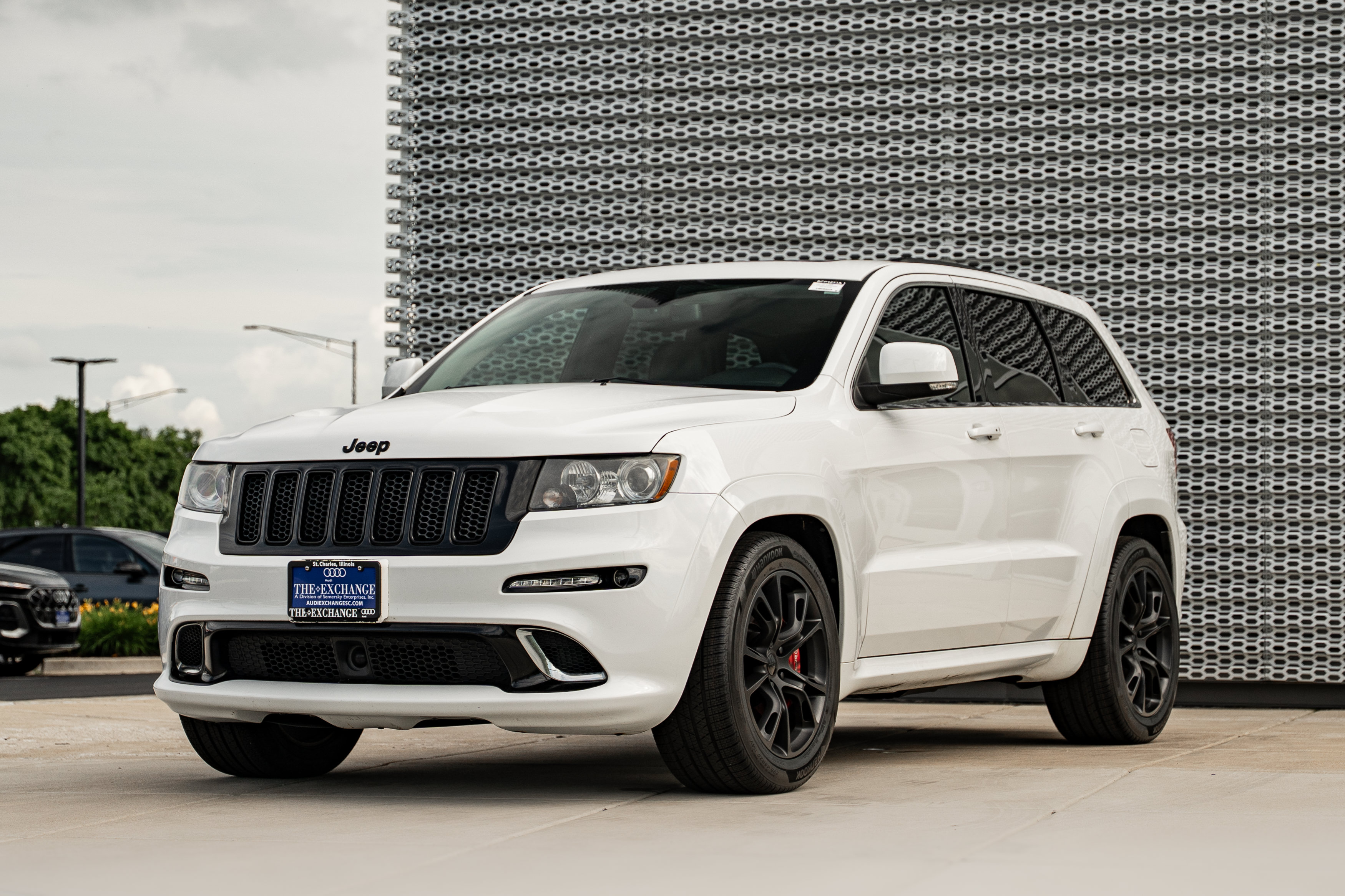 Used 2013 Jeep Grand Cherokee SRT8 AWD/4WD image 6