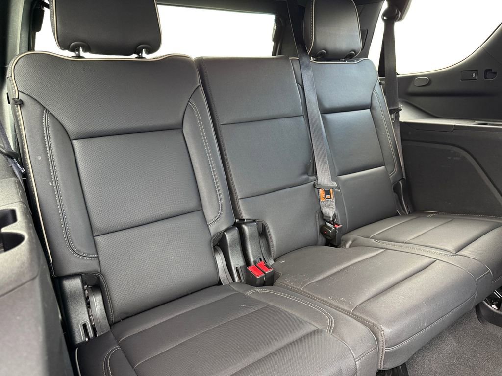 Used 2024 Chevrolet Tahoe Premier image 15