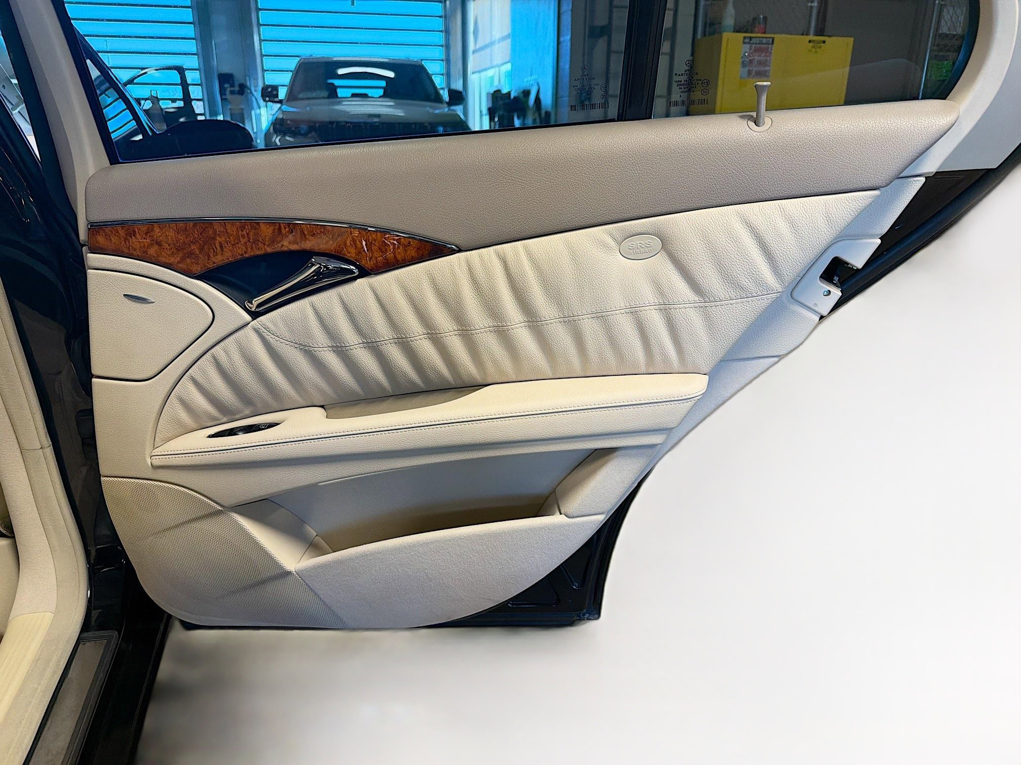 Used 2006 Mercedes-Benz E 350 4MATIC Sedan image 30