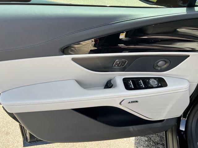 New 2026 Lincoln Nautilus Reserve w/ Jet Appearance Package image 12