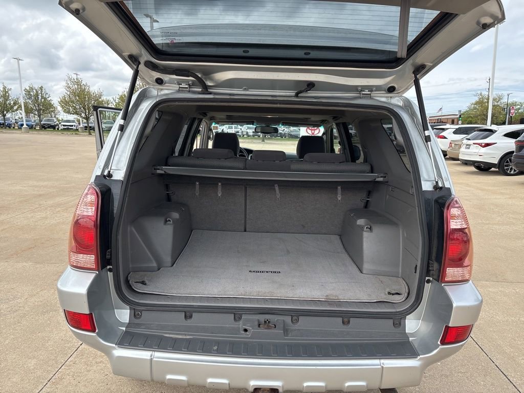 Used 2005 Toyota 4Runner Limited AWD/4WD image 24