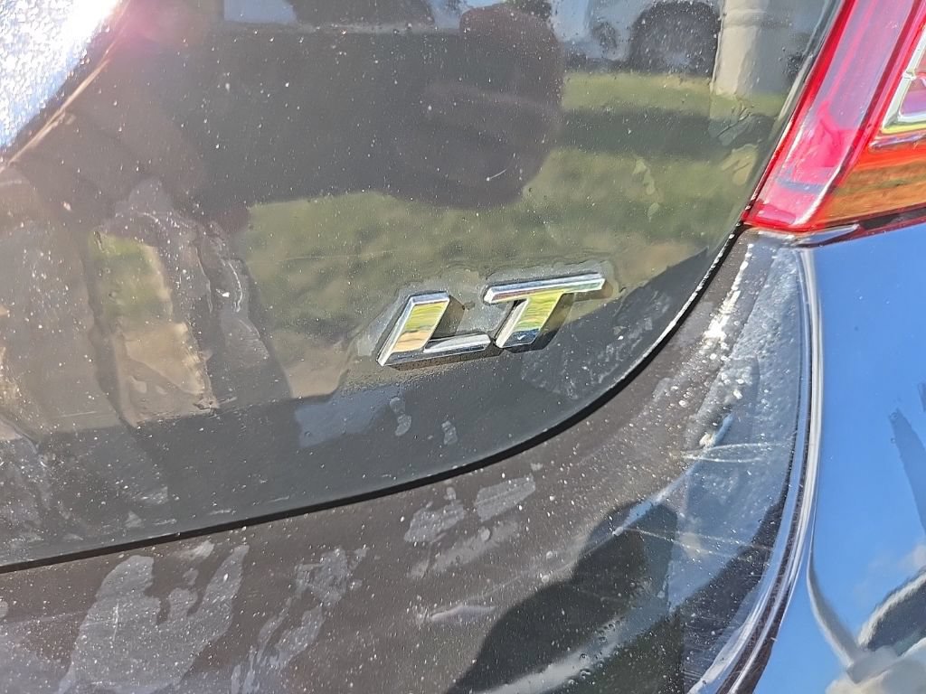 Used 2018 Chevrolet Sonic LT FWD image 4