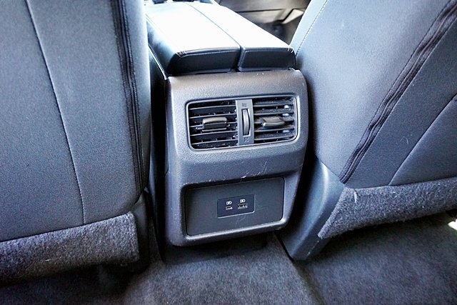 Used 2023 Nissan Rogue SV FWD image 25