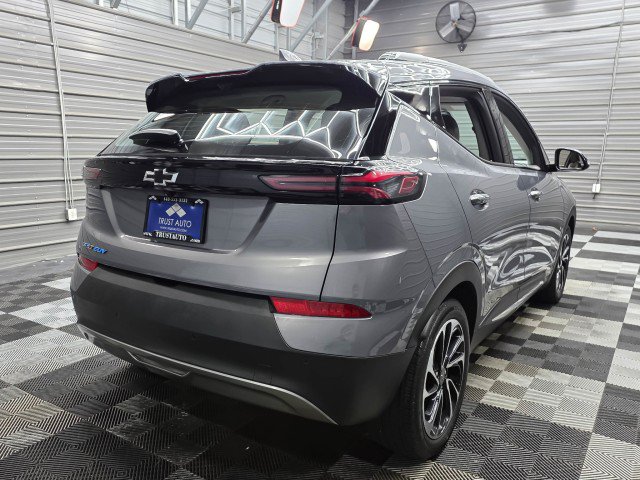 Used 2023 Chevrolet Bolt EUV Premier FWD image 6