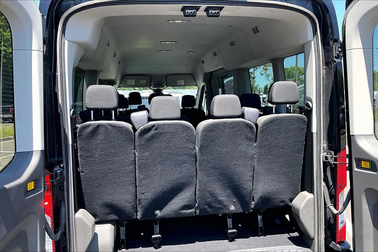 Used 2024 Ford Transit 350 XLT RWD image 32