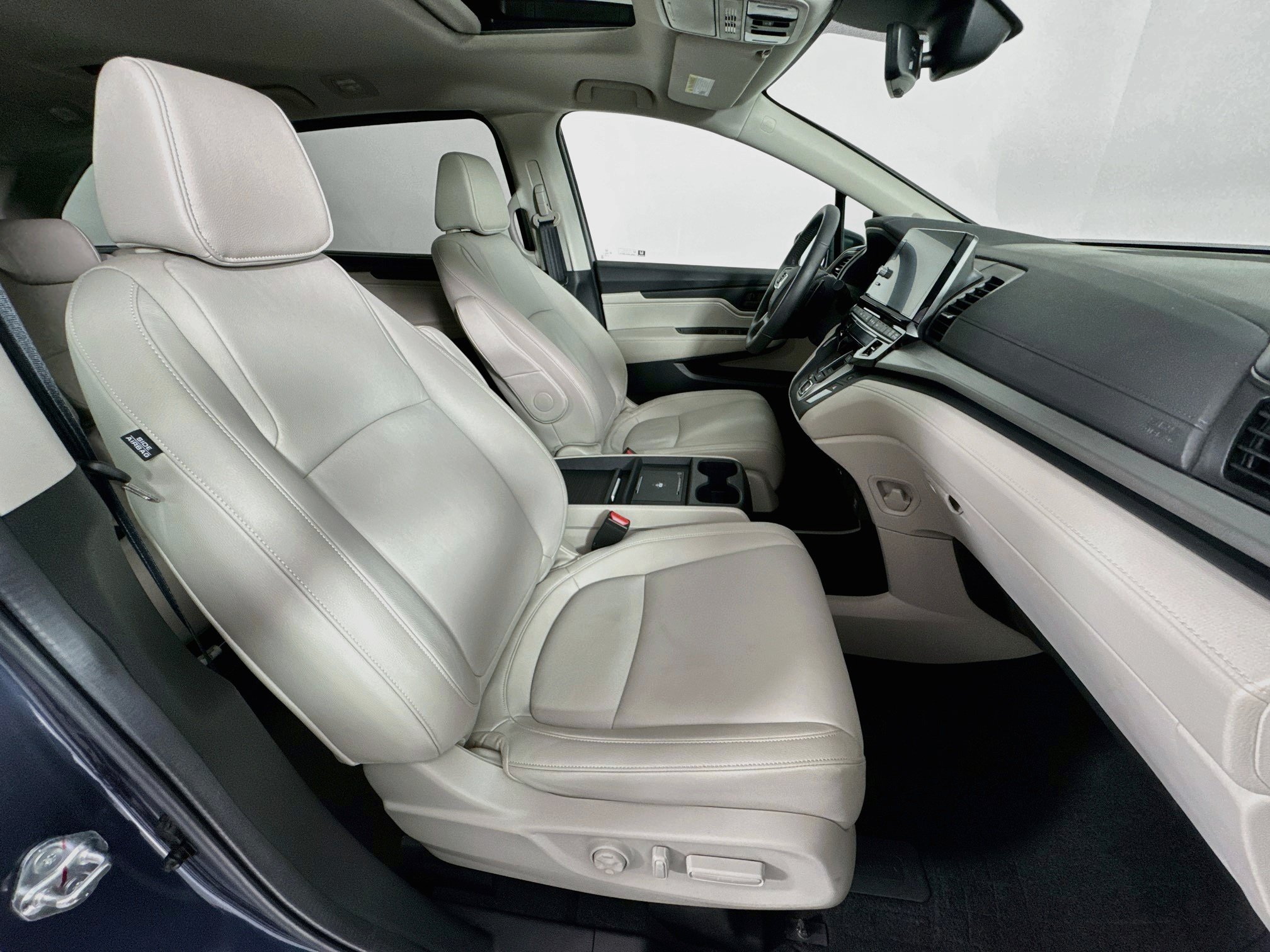 Certified 2025 Honda Odyssey EX-L image 29