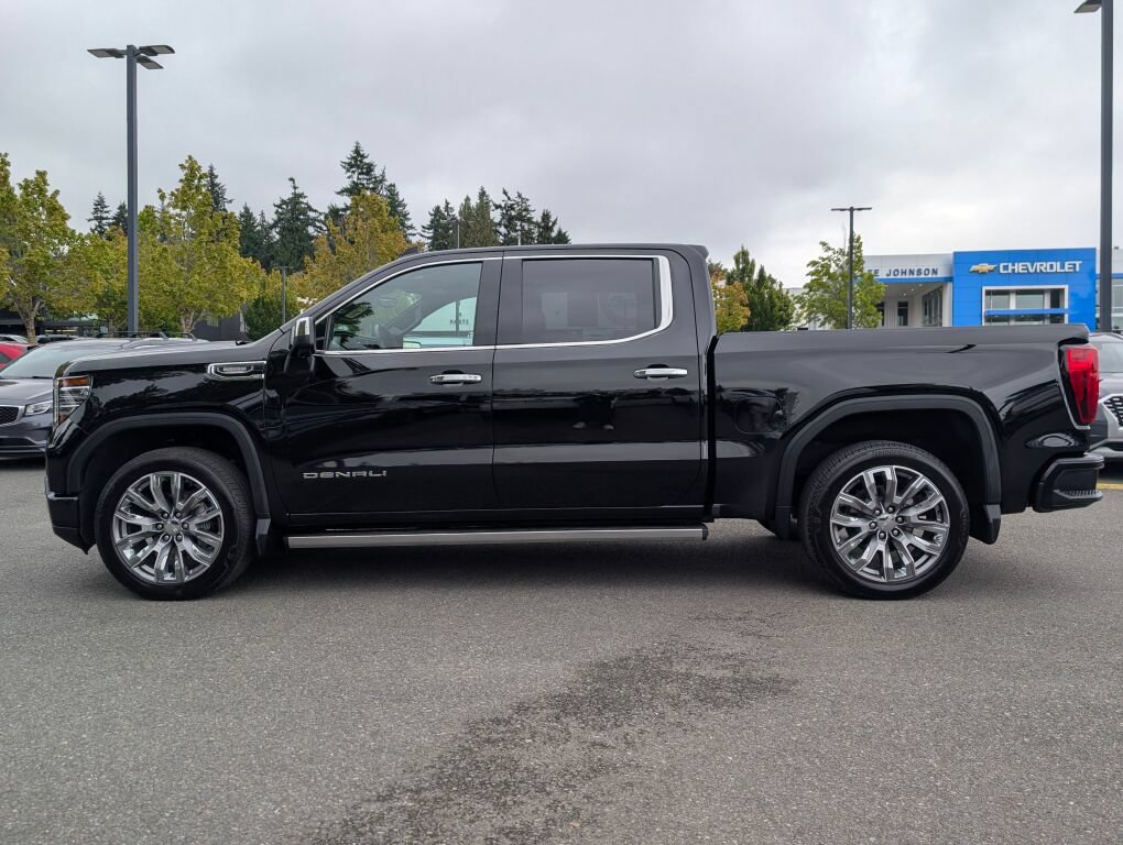 Certified 2024 GMC Sierra 1500 Denali w/ Denali Reserve Package AWD/4WD image 8