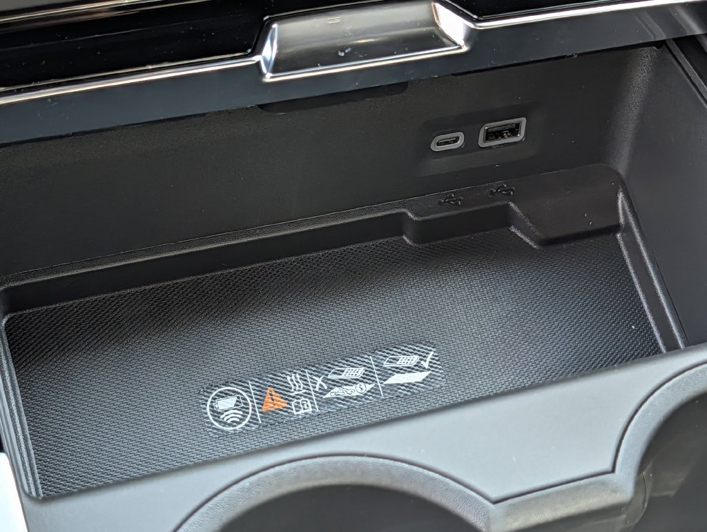 New 2027 GMC Yukon Denali Ultimate AWD/4WD image 14