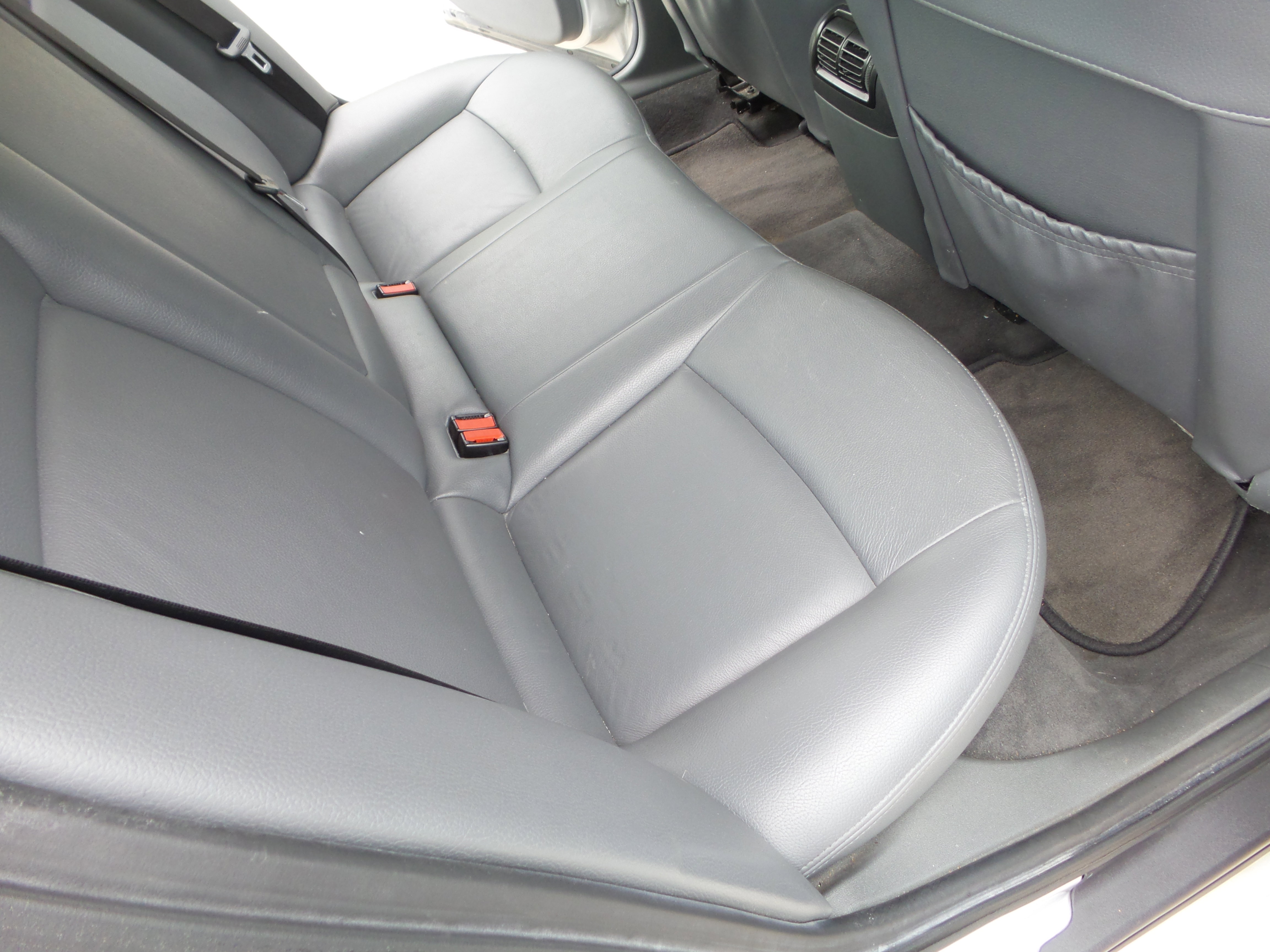 Used 2007 Saab 9-3 2.0T image 25