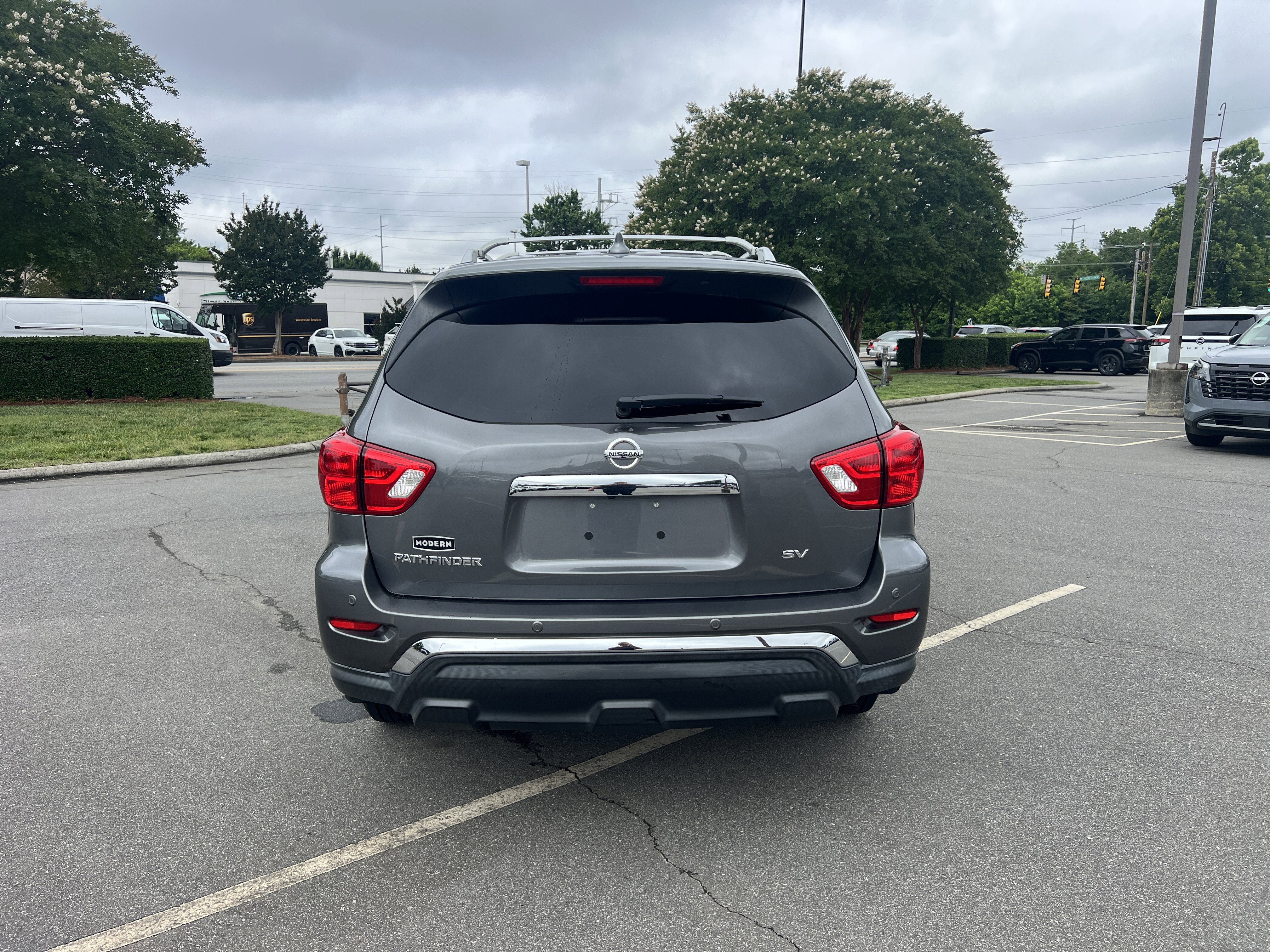 Certified 2019 Nissan Pathfinder SV FWD image 6