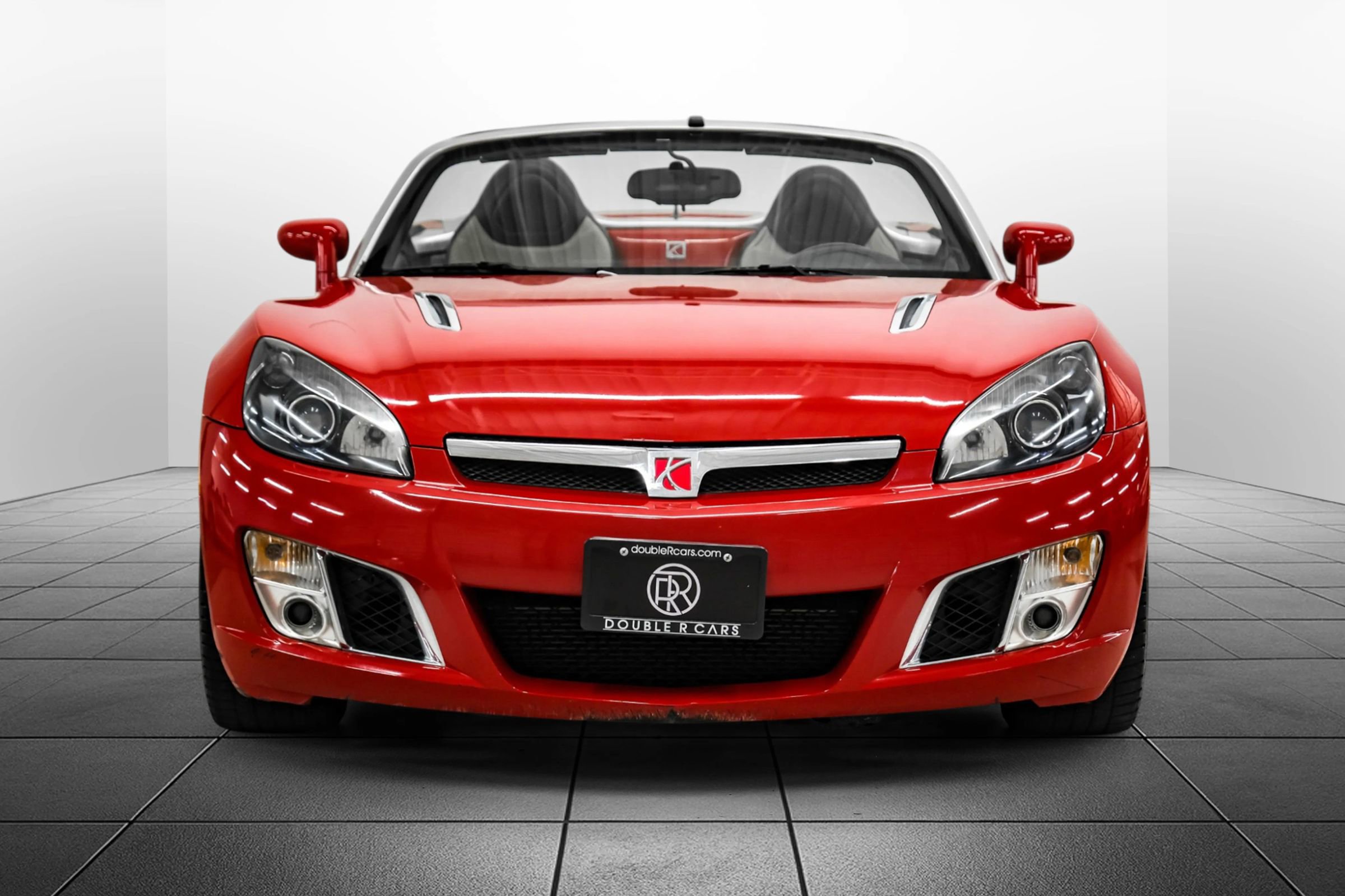 Used 2009 Saturn Sky Red Line RWD image 5