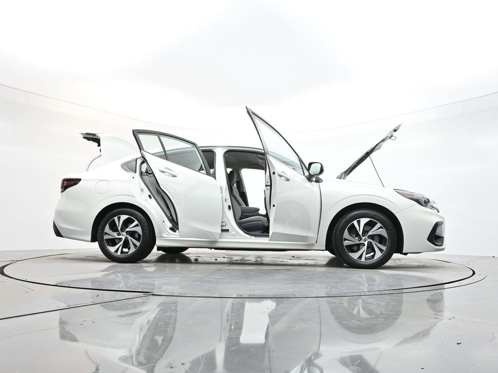 Used 2023 Subaru Legacy Premium image 39