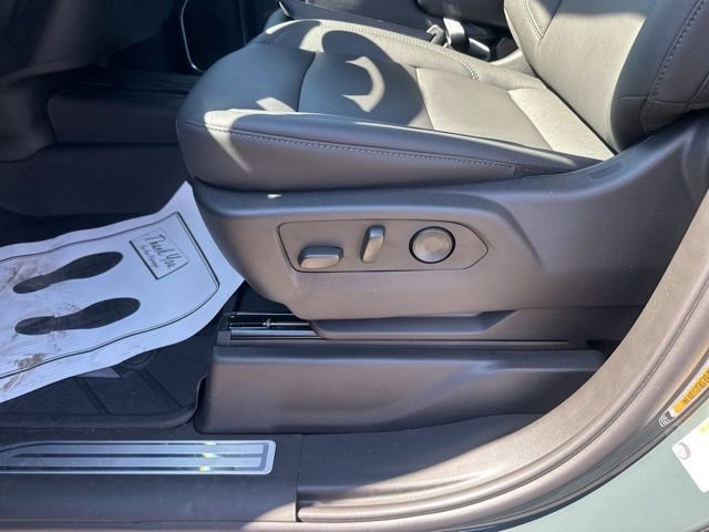 New 2026 Chevrolet Silverado 1500 LT w/ All Star Edition Plus image 17