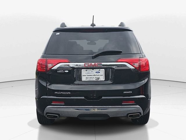 Used 2017 GMC Acadia Denali w/ Technology Package image 4