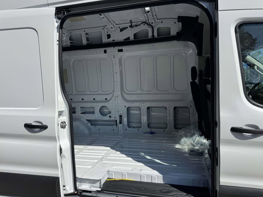 New 2026 Ford Transit 250 148 High Roof Extended AWD image 15