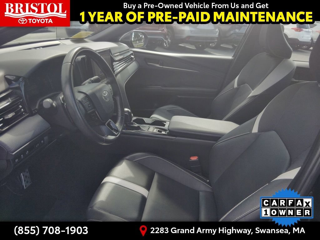 Used 2025 Toyota Camry SE FWD image 14