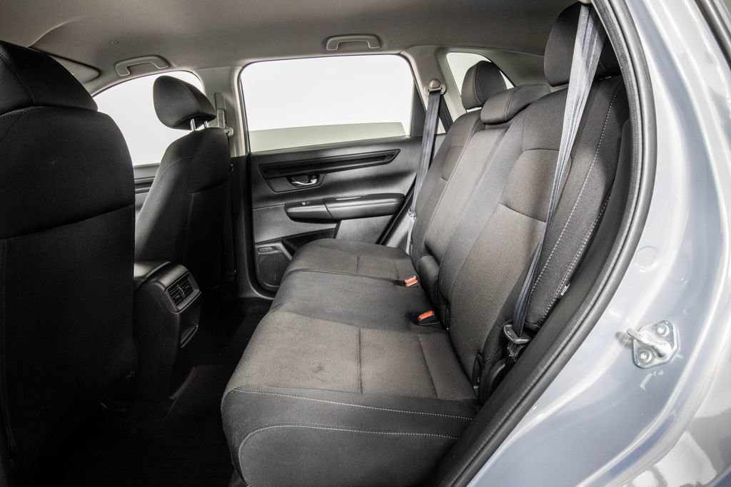 Used 2025 Honda CR-V LX image 11