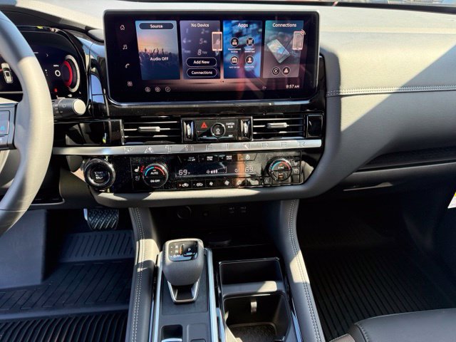 New 2026 Nissan Pathfinder Platinum AWD/4WD image 21