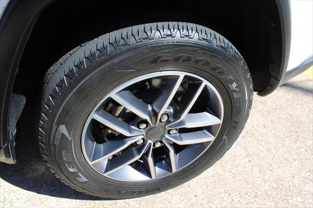 Certified 2020 Jeep Grand Cherokee Limited image 13