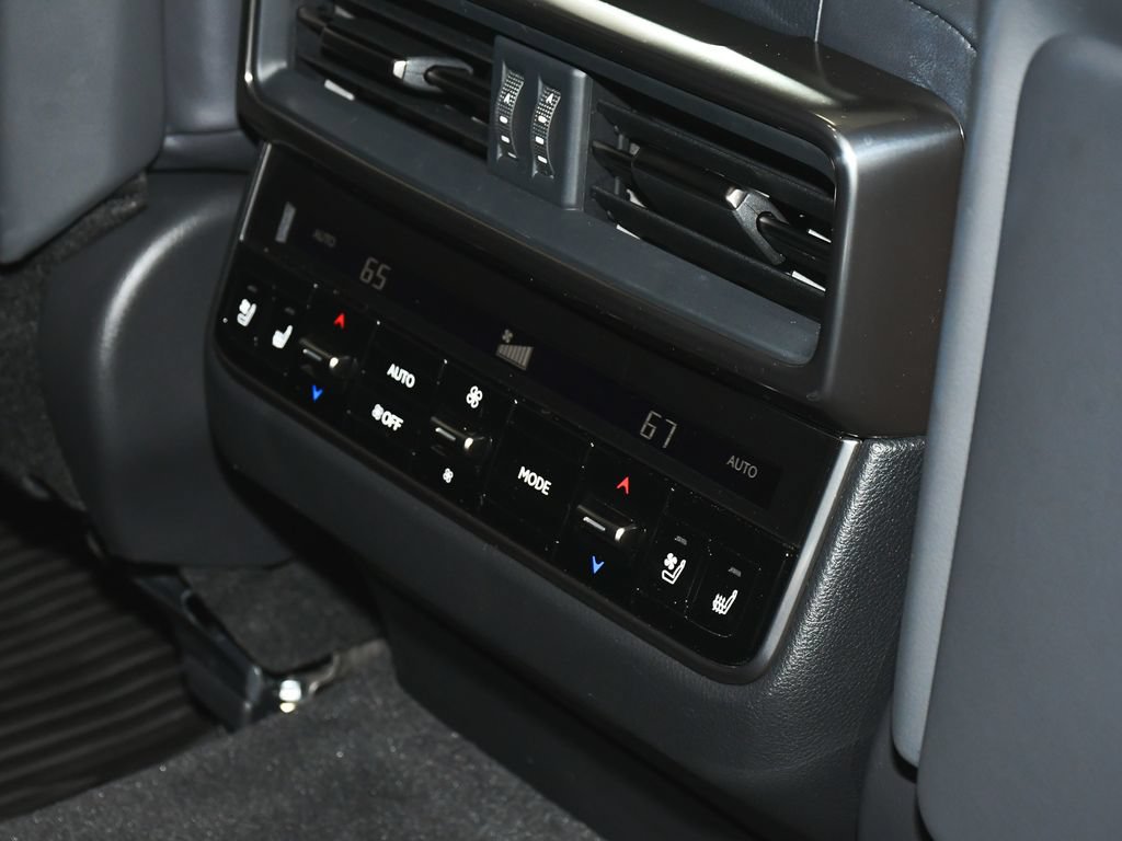 Used 2024 Lexus LX 600 F Sport AWD/4WD image 50