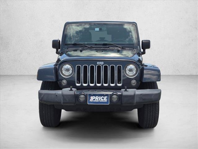 Used 2017 Jeep Wrangler Unlimited Sahara w/ Connectivity Group AWD/4WD image 2