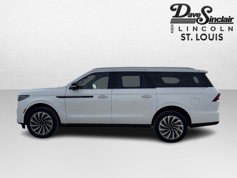 New 2025 Lincoln Navigator L Black Label image 8