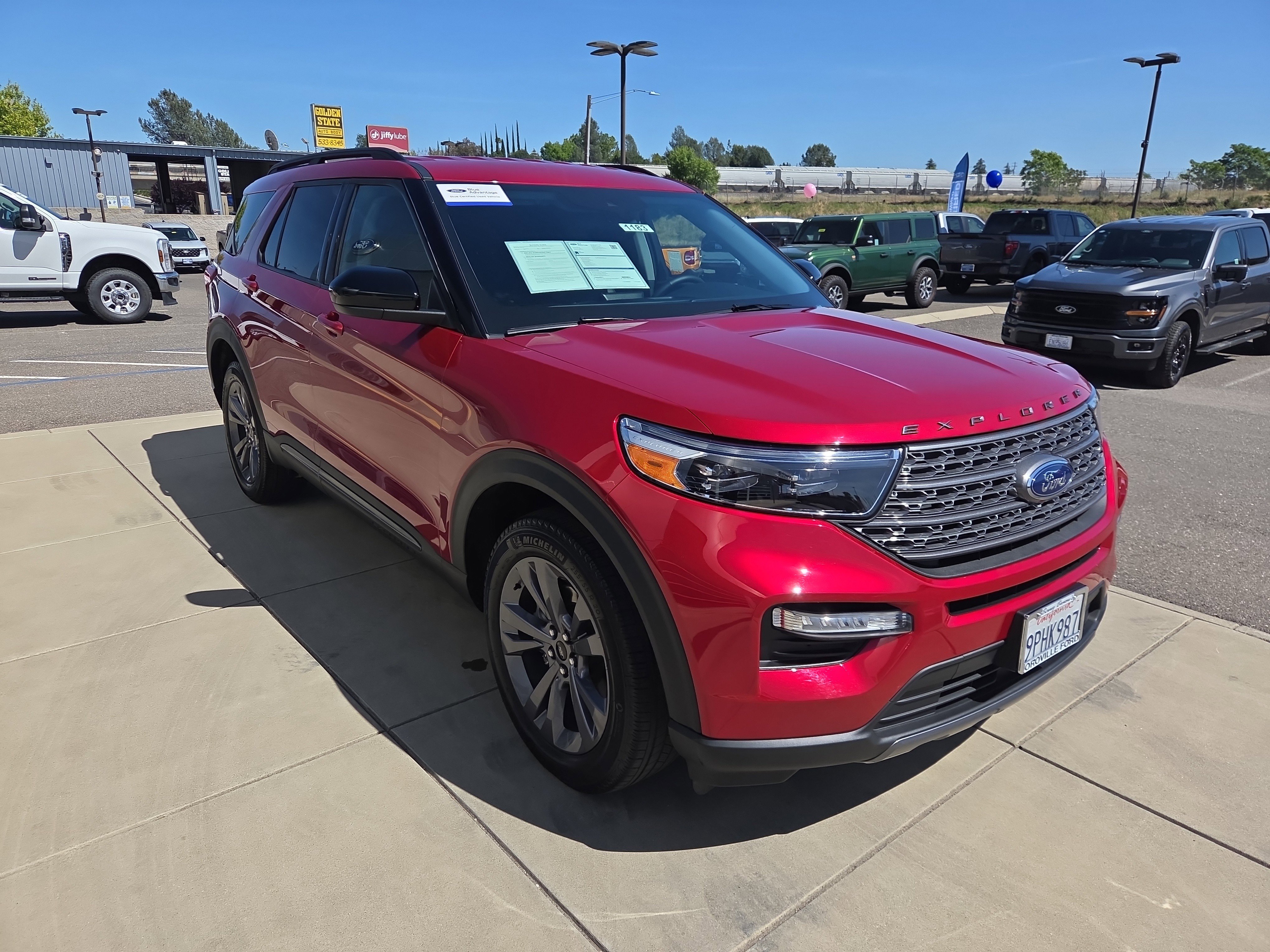 Used 2024 Ford Explorer XLT w/ Equipment Group 202A image 7