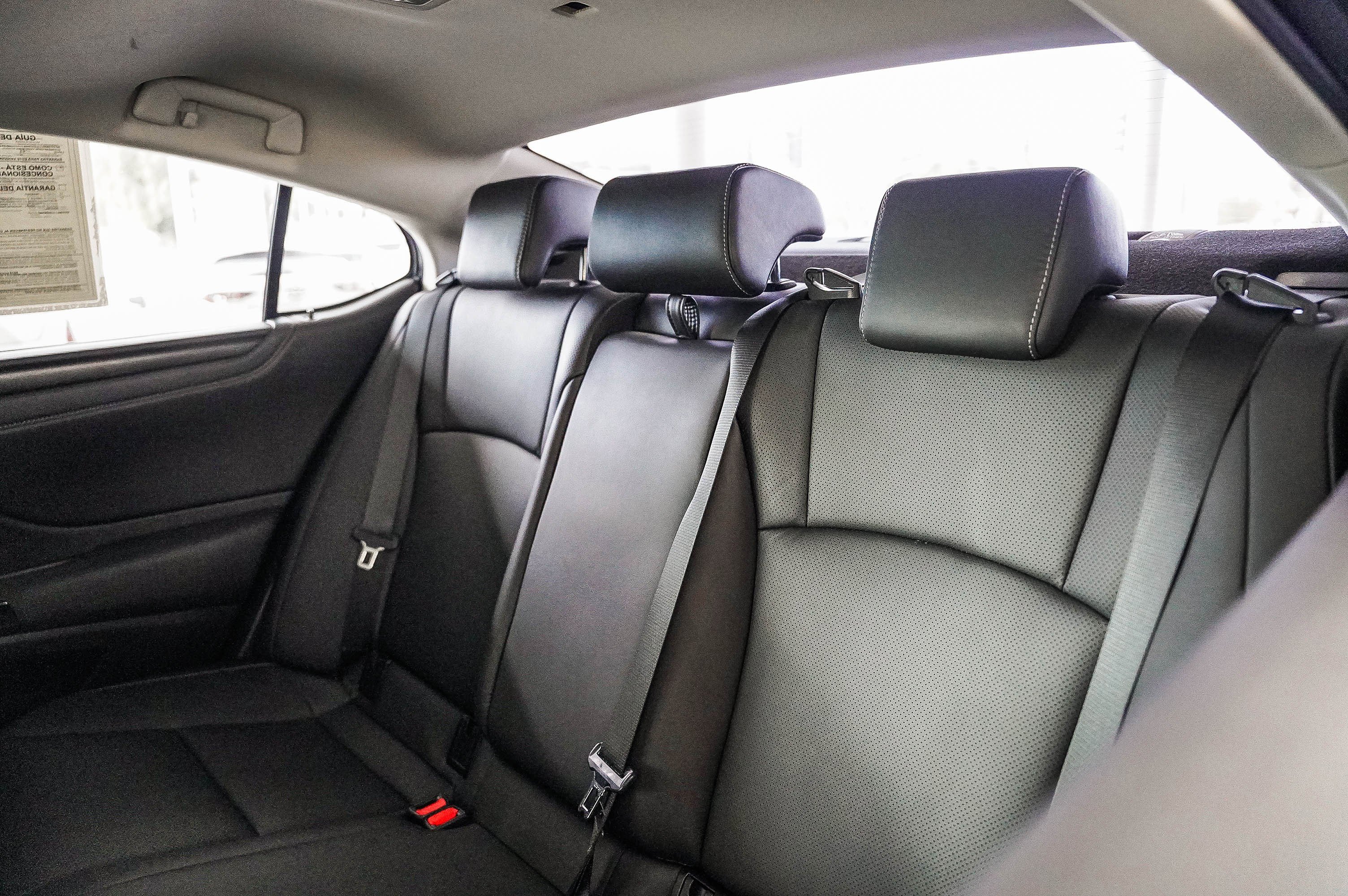 Used 2023 Lexus ES 300h w/ Premium Package image 20