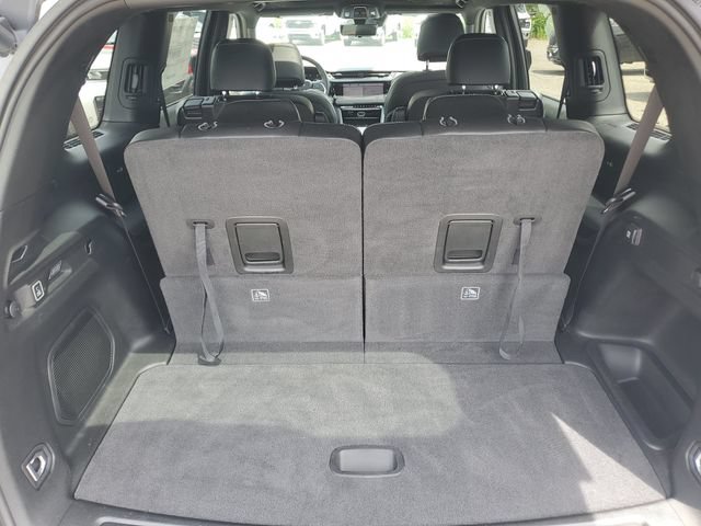 New 2026 Jeep Grand Cherokee L Limited w/ Luxury Tech Group II AWD/4WD image 8
