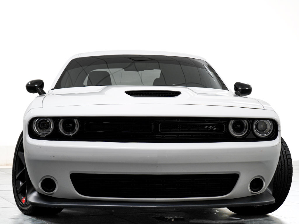 Used 2023 Dodge Challenger R/T w/ Blacktop Package RWD image 3