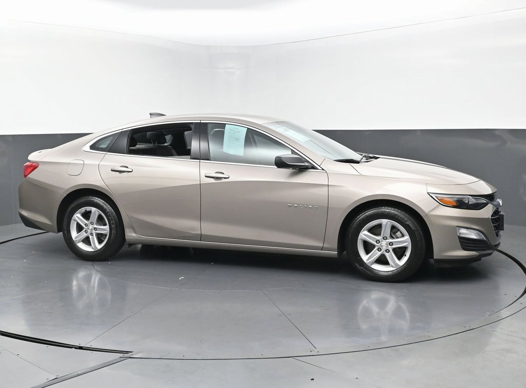 Used 2023 Chevrolet Malibu LS image 6
